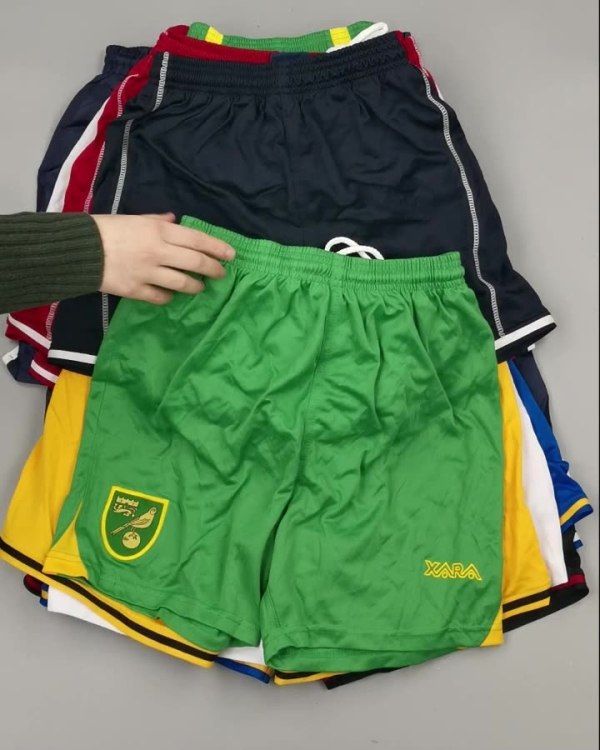 Фотография  864 - Шорты СПОРТ СТОК дети#5 кг, ЛОТ №3361 оптом в Иркутске и Иркутской области