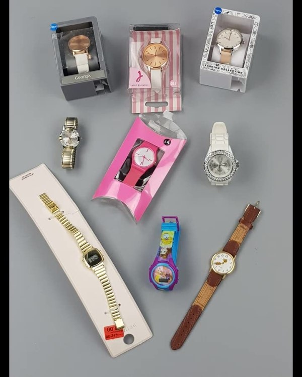 Фотография  946 - Часы mix#9 шт, ЛОТ №3972 оптом в Иркутске и Иркутской области