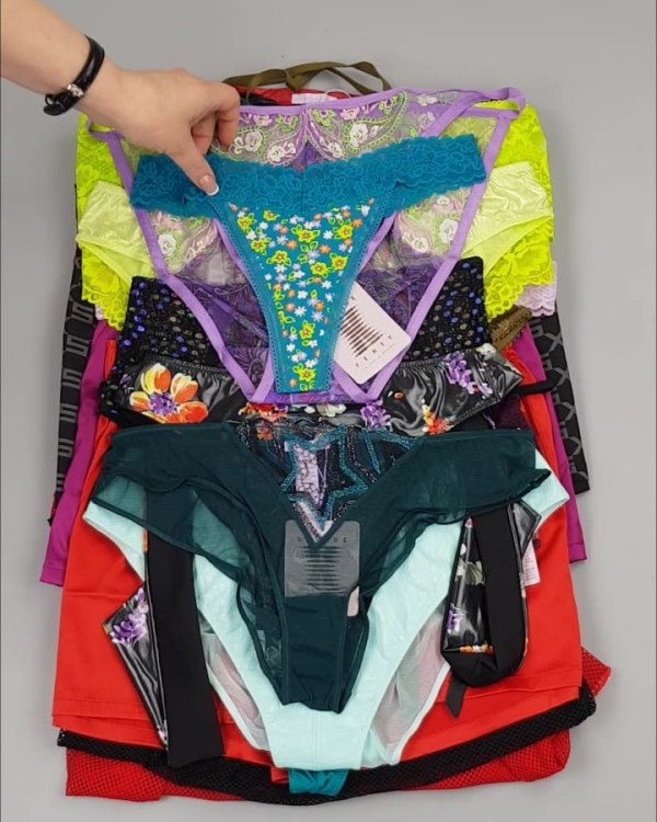 Фотография  971 - Нижнее белье Savage#50 шт, ЛОТ №4036 оптом в Иркутске и Иркутской области