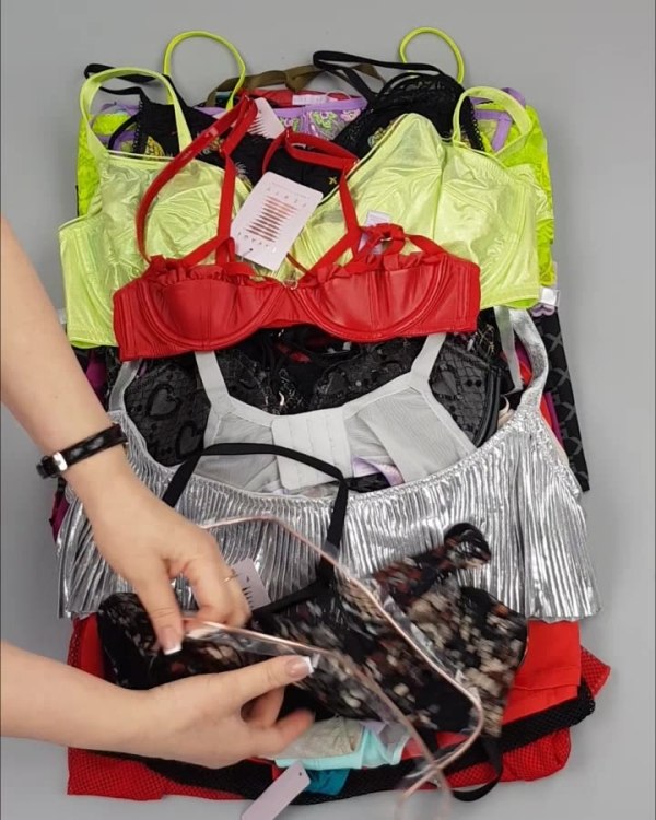 Фотография  783 - Нижнее белье Savage#50 шт, ЛОТ №4036 оптом в Иркутске и Иркутской области