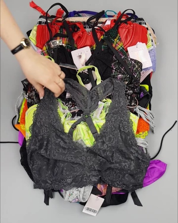 Фотография  724 - Нижнее белье Savage#50 шт, ЛОТ №4038 оптом в Иркутске и Иркутской области