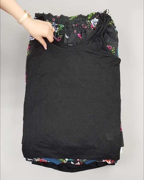 Фотография  320 - CALZEDONIA лето mix#50 шт, ЛОТ №4073 оптом в Иркутске и Иркутской области