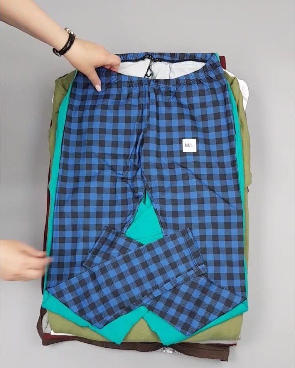 Фотография  447 - CIRCUS mix #11,8 кг, ЛОТ №4284 оптом в Иркутске и Иркутской области