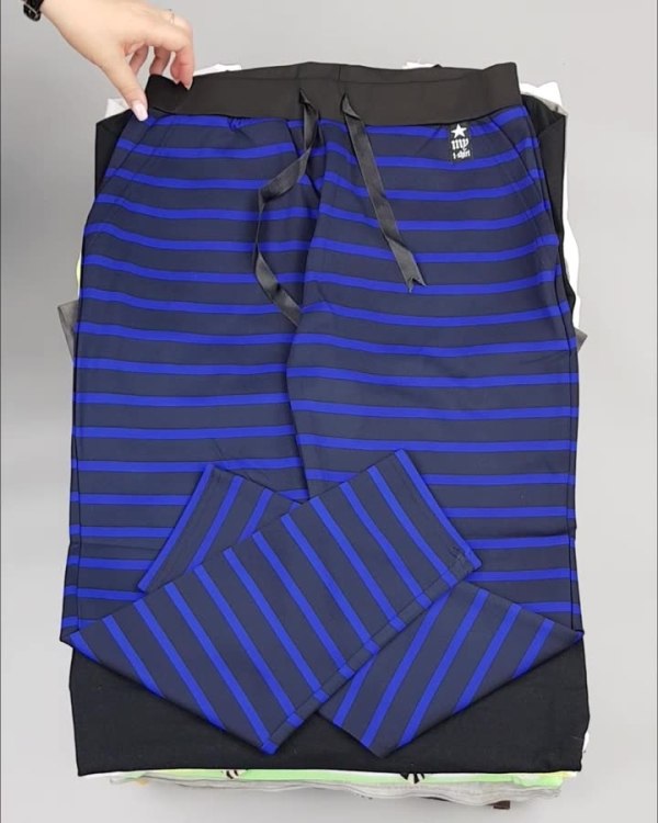 Фотография  317 - CIRCUS mix #11,8 кг, ЛОТ №4284 оптом в Иркутске и Иркутской области