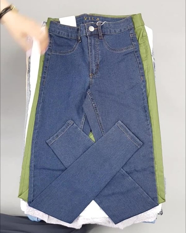 Фотография  510 - VILA Summer mix#15 кг, ЛОТ №4356 оптом в Иркутске и Иркутской области