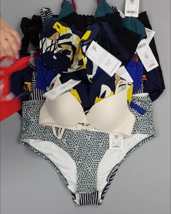 Фотография  906 - Купальники Chantelle#23 шт, ЛОТ №4412 оптом в Иркутске и Иркутской области