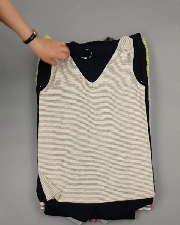 Фотография  773 - NEXT Summer Women mix#15 кг, ЛОТ №4436 оптом в Иркутске и Иркутской области