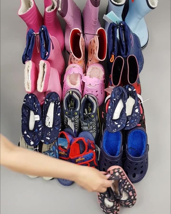 Фотография  598 - Обувь ALDI дети лето#10 кг, ЛОТ №4455 оптом в Иркутске и Иркутской области