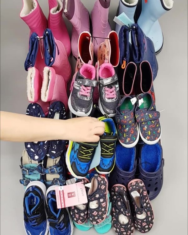 Фотография  711 - Обувь ALDI дети лето#10 кг, ЛОТ №4455 оптом в Иркутске и Иркутской области