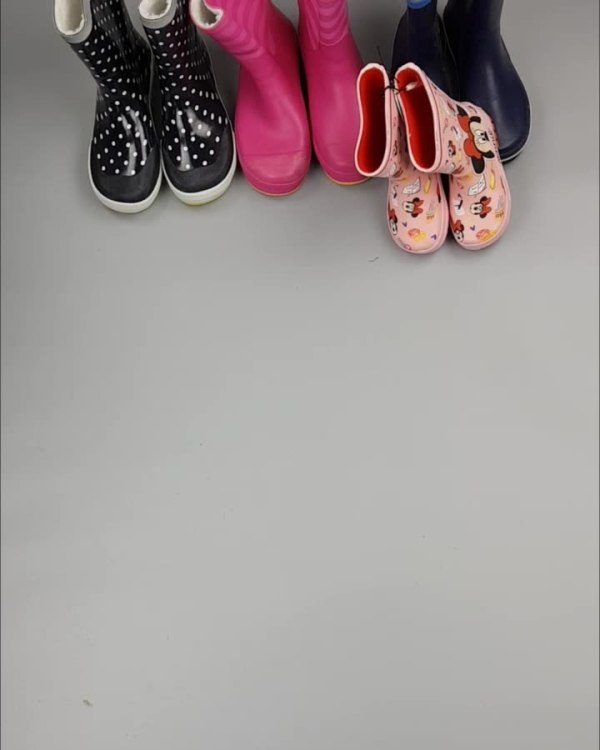 Фотография  426 - Обувь ALDI дети лето#10 кг, ЛОТ №4457 оптом в Иркутске и Иркутской области