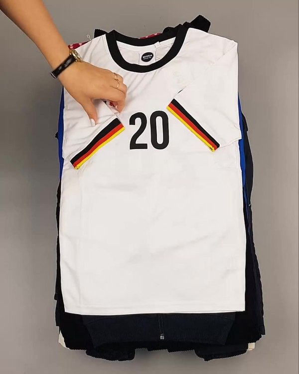 Фотография  881 - BRAND STOCK Kids Winter#10 кг, ЛОТ №4813 оптом в Иркутске и Иркутской области