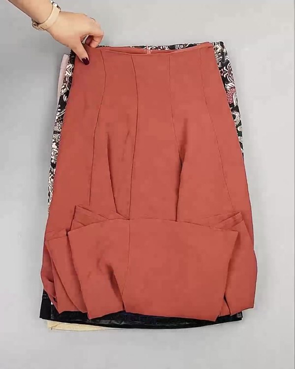 Фотография  197 - Юбки Корея#20 шт, ЛОТ №5062 оптом в Иркутске и Иркутской области