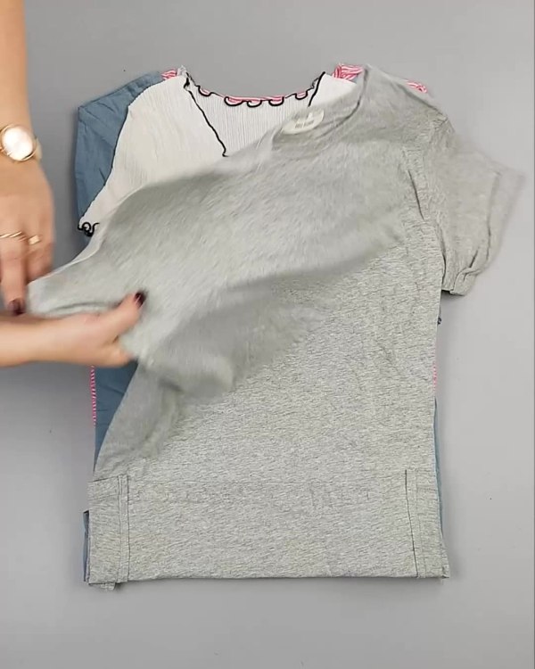 Фотография  139 - Футболки Корея#20 шт, ЛОТ №5068 оптом в Иркутске и Иркутской области