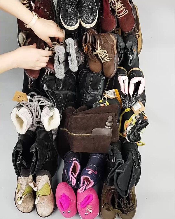 Фотография  201 - Обувь СТОК дети зима#15 кг, ЛОТ №5488 оптом в Иркутске и Иркутской области