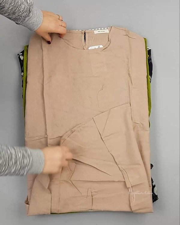 Фотография  960 - Платья Корея#20 шт, ЛОТ №5614 оптом в Иркутске и Иркутской области