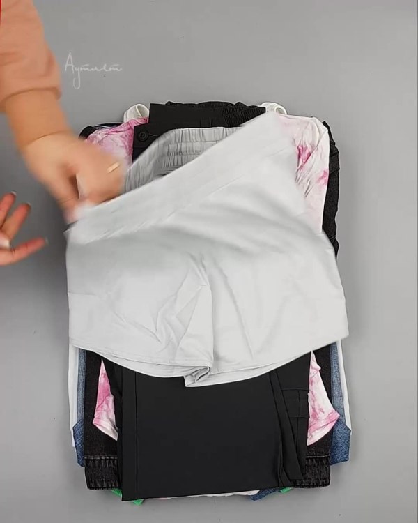 Фотография  401 - Англия СТОК лето#15 кг, ЛОТ №6002 оптом в Иркутске и Иркутской области