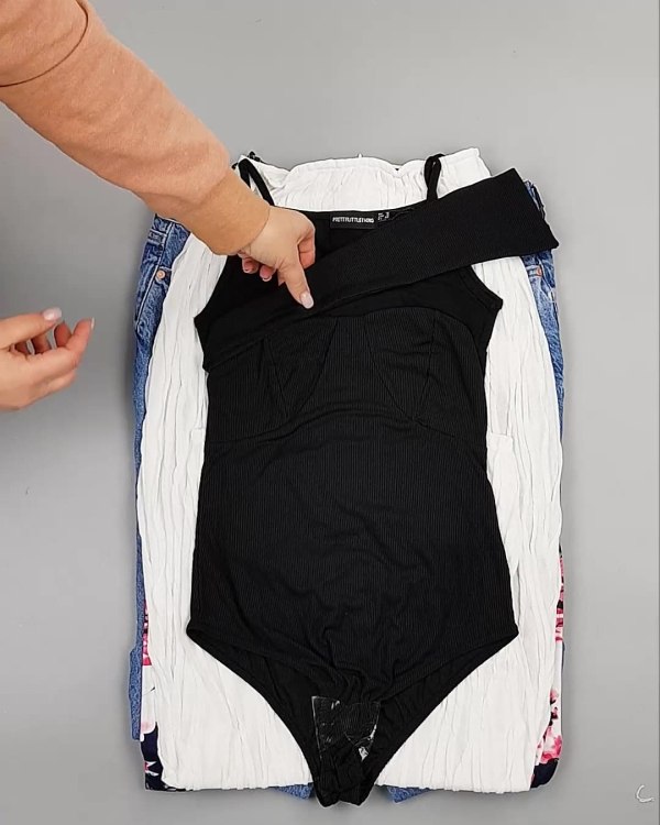 Фотография  891 - Англия СТОК лето#15 кг, ЛОТ №6003 оптом в Иркутске и Иркутской области