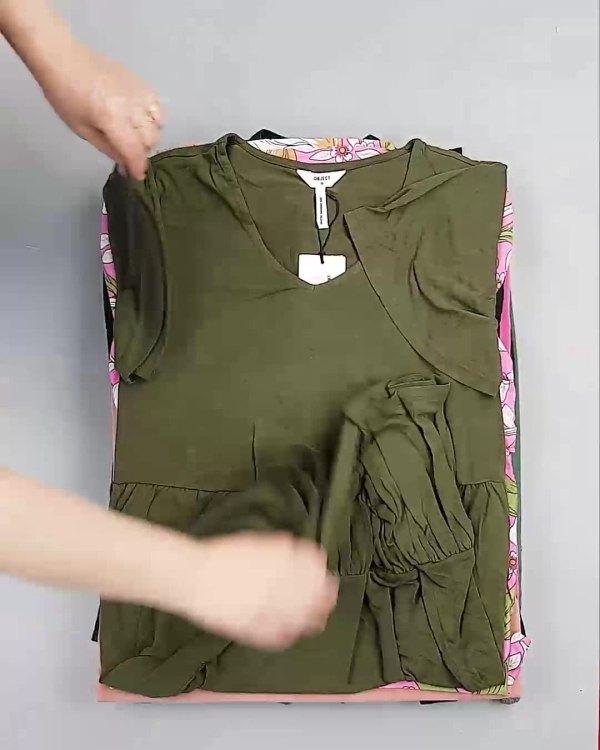 Фотография  576 - BESTSELLER WOMEN Summer mix#15 кг, ЛОТ №6021 оптом в Иркутске и Иркутской области