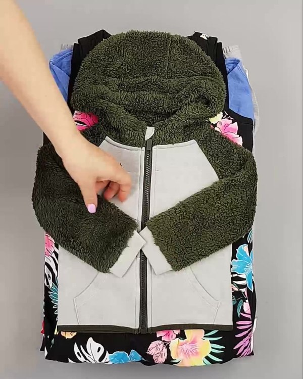 Фотография  334 - BABY KIDS CAN 44#7 кг, ЛОТ №6036 оптом в Иркутске и Иркутской области