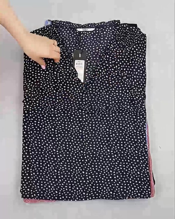 Фотография  154 - Блузки Bestseller 44#5 кг, ЛОТ №6084 оптом в Иркутске и Иркутской области