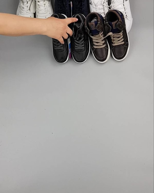 Фотография  947 - Обувь СТОК дети лето#15,4 кг, ЛОТ №6192 оптом в Иркутске и Иркутской области