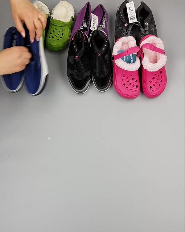 Фотография  300 - Обувь детская СТОК Summer#6,25 кг, ЛОТ №6199 оптом в Иркутске и Иркутской области