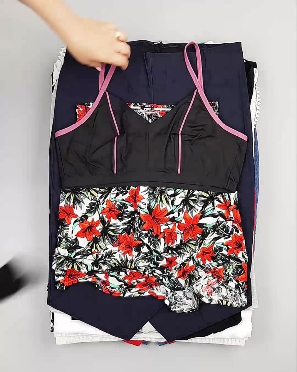 Фотография  744 - CALZEDONIA лето mix#50 шт, ЛОТ №6366 оптом в Иркутске и Иркутской области