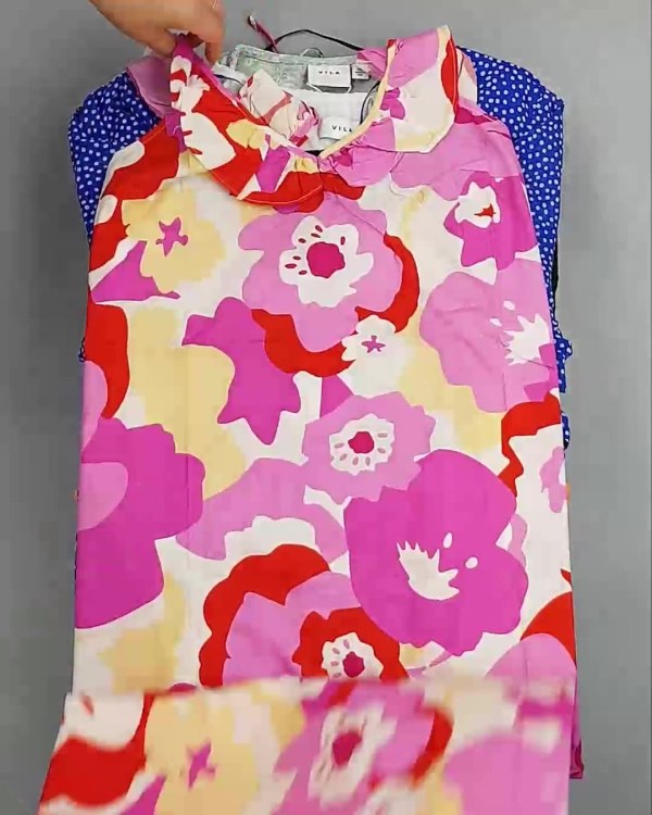 Фотография  570 - Платья Bestseller 44#5 кг, ЛОТ №6538 оптом в Иркутске и Иркутской области