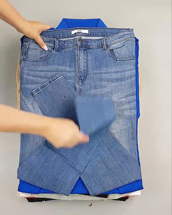 Фотография  403 - Англия СТОК зима#15 кг, ЛОТ №6617 оптом в Иркутске и Иркутской области