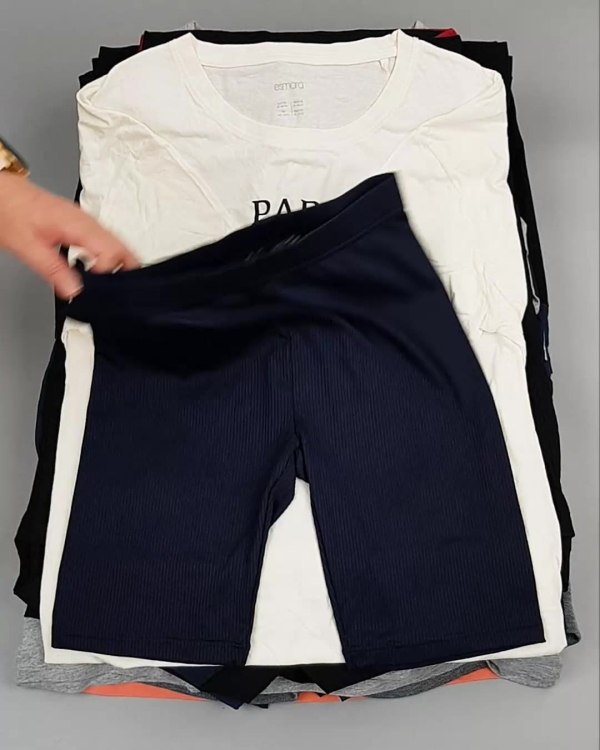 Фотография  787 - SPORT LIDL м/ж 074#7 кг, ЛОТ №6665 оптом в Иркутске и Иркутской области