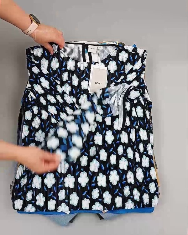 Фотография  394 - ДАНИЯ Summer mix 24#15 кг, ЛОТ №6732 оптом в Иркутске и Иркутской области