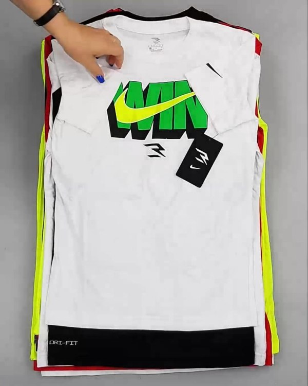 Фотография  924 - Футболки детские NIKE CAN 084#5 кг, ЛОТ №6862 оптом в Иркутске и Иркутской области