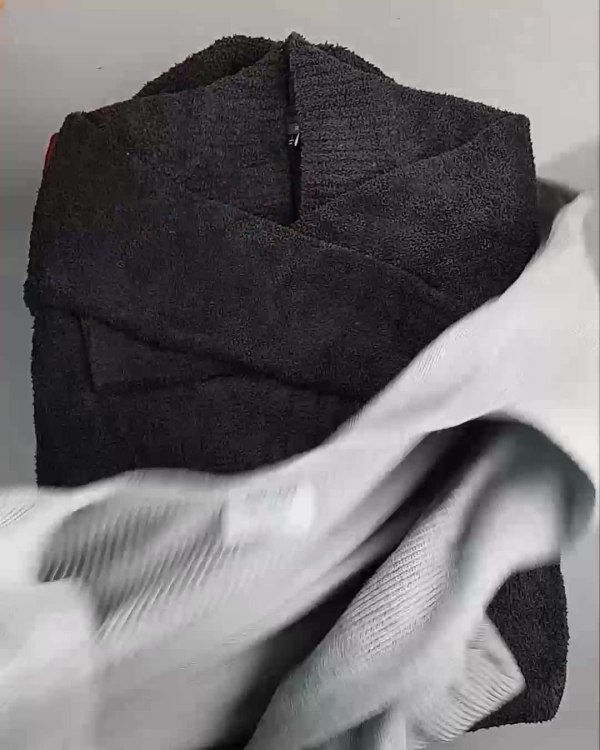 Фотография  529 - Кардиганы СТОК CAN#10 кг, ЛОТ №6888 оптом в Иркутске и Иркутской области