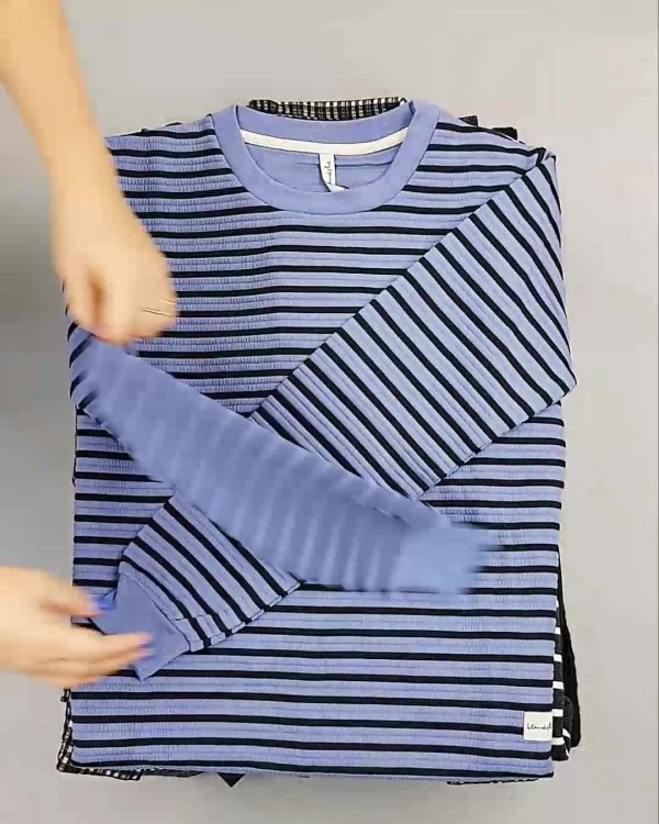 Фотография  974 - DK+Bestseller Winter mix 064#15 кг, ЛОТ №6896 оптом в Иркутске и Иркутской области