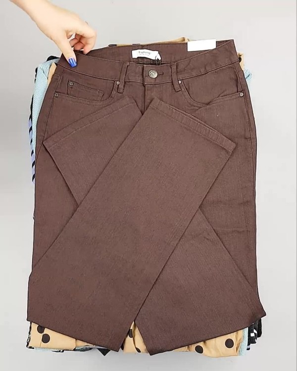 Фотография  157 - DK+Bestseller Winter mix 064#15 кг, ЛОТ №6896 оптом в Иркутске и Иркутской области