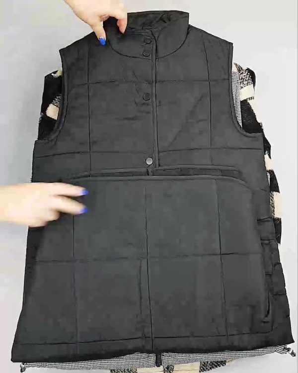 Фотография  823 - Верхняя одежда Дания#10,2 кг ЛОТ №6911 оптом в Иркутске и Иркутской области