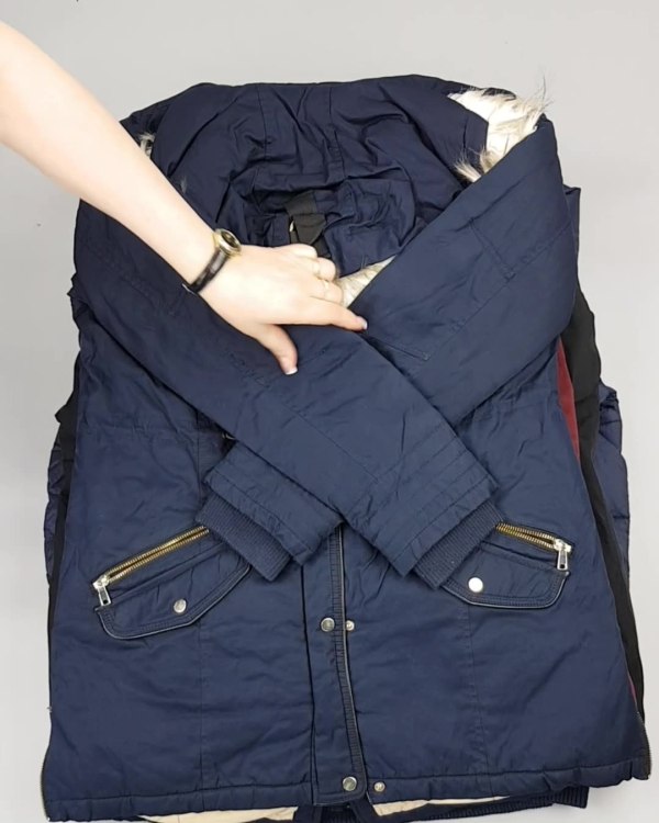 Фотография  973 - Куртки#25 кг оптом в Иркутске и Иркутской области