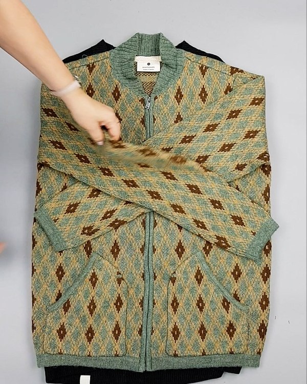 Фотография  619 - ANERKJENDT джемпера 104#10 кг, ЛОТ №7127 оптом в Иркутске и Иркутской области