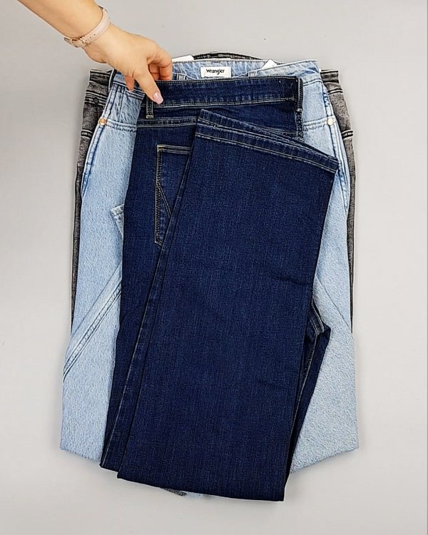 Фотография  740 - Джинсы WRANGLER м/ж#8,1 кг, ЛОТ №7011 оптом в Иркутске и Иркутской области