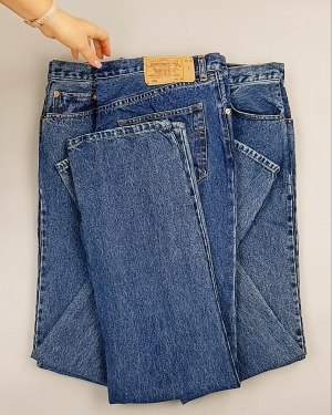 Фотография  704 - Джинсы LEVIS муж #7,7 кг, ЛОТ №7016 оптом в Иркутске и Иркутской области