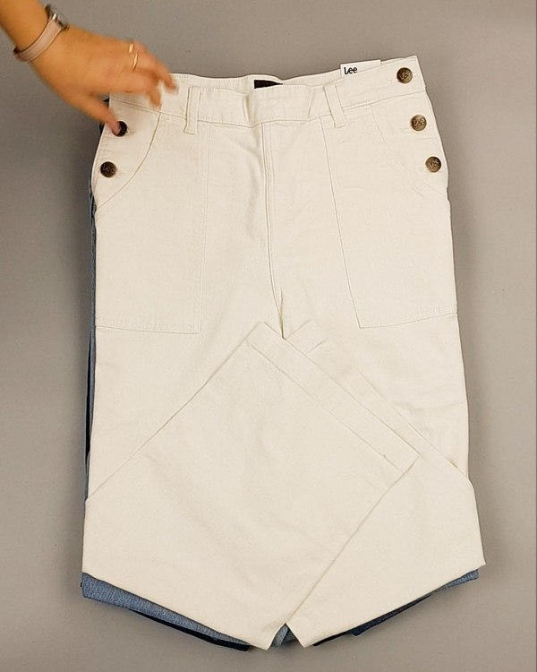 Фотография  656 - Джинсы LEE м/ж#7,5 кг, ЛОТ №7031 оптом в Иркутске и Иркутской области