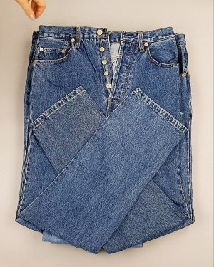 Фотография  971 - Джинсы LEVIS муж #7,5 кг, ЛОТ №7013 оптом в Иркутске и Иркутской области