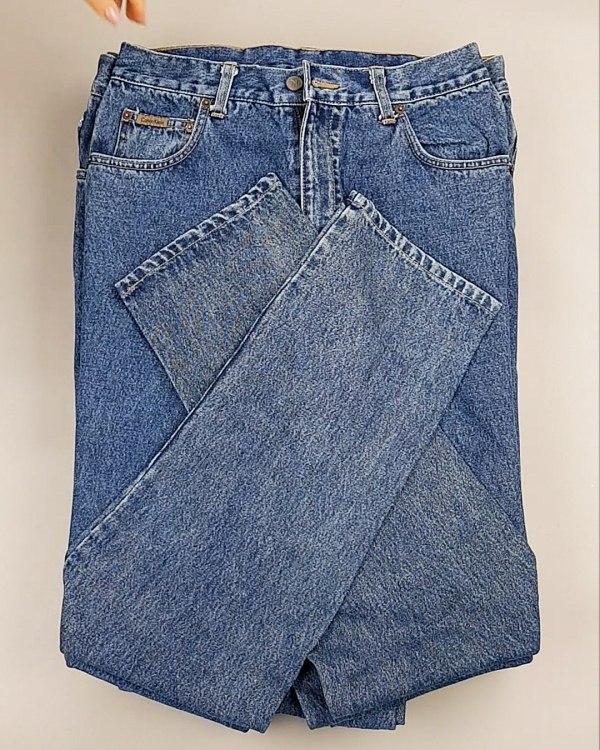 Фотография  378 - Джинсы CALVIN KLEIN муж #7,6 кг, ЛОТ №7021 оптом в Иркутске и Иркутской области