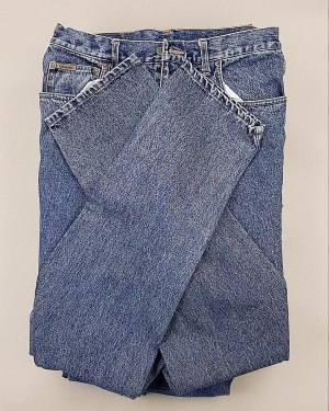 Купить Джинсы CALVIN KLEIN муж #8,1 кг, ЛОТ №7022 оптом в Иркутске и Иркутской области