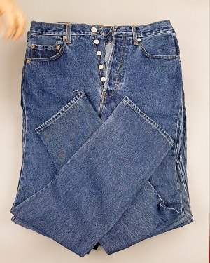 Фотография  996 - Джинсы LEVIS муж #7,6 кг, ЛОТ №7014 оптом в Иркутске и Иркутской области