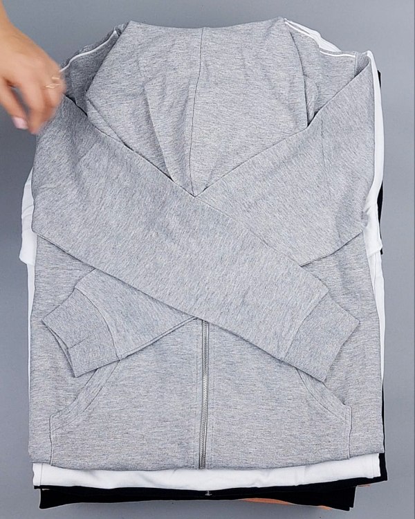 Фотография  678 - SORBINO+RICHMOND men (толстовки+штаны)#9,9 кг, ЛОТ №7106 оптом в Иркутске и Иркутской области