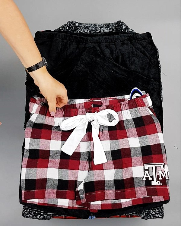 Фотография  678 - Пижамы СТОК CAN 084#10 кг, ЛОТ №6975 оптом в Иркутске и Иркутской области