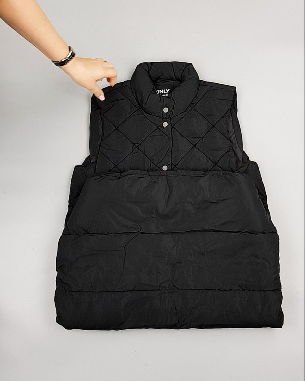 Фотография  470 - Верхняя одежда ONLY 104#10 кг, ЛОТ №7196 оптом в Иркутске и Иркутской области