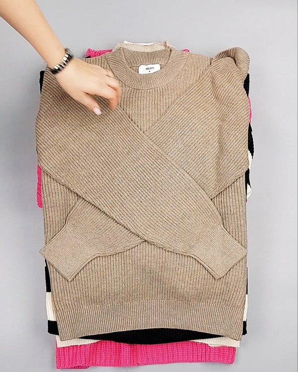 Фотография  768 - Джемпера Bestseller 104#7 кг, ЛОТ №7227 оптом в Иркутске и Иркутской области