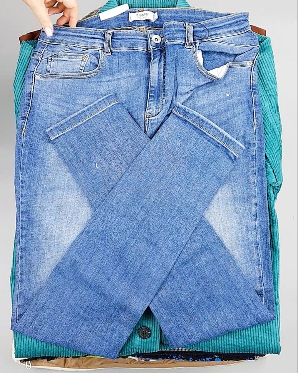 Фотография  824 - B.YOUNG Winter mix 104#15 кг, ЛОТ №7171 оптом в Иркутске и Иркутской области